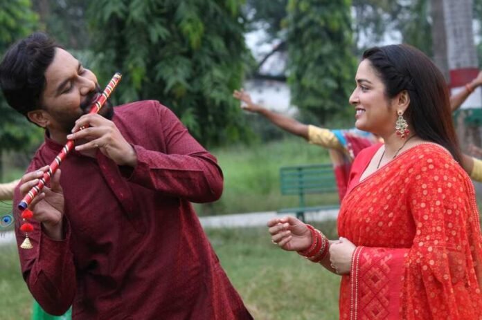 Bhojpuri film Matrudevo Bhava's director claims - the film will join the 100 crore club!