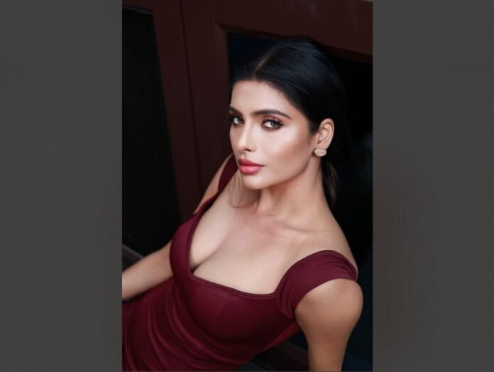 Ayeesha Aiman: Writing a new chapter of success in B-town